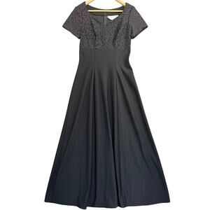 Southeastern Performance Apparel Melisma Beaded Bodice Sweetheart Neck Dress 4